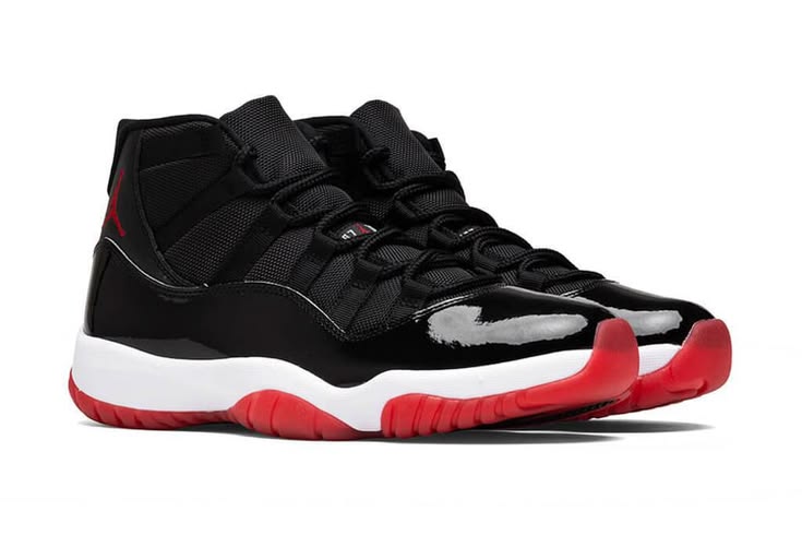 Nike Air Jordan XI "Bred"