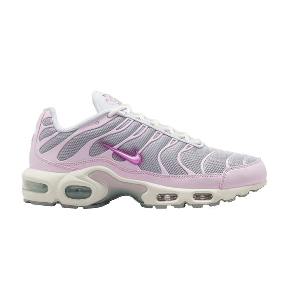 NIKE Women's AIR MAX PLUS Cushioning Casual Running Sneakers